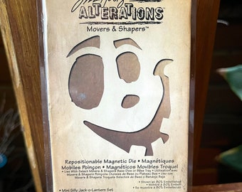 Tim Holtz Magnetic Dies | Set of 4 &quot;Cat and Lantern&quot; Dies for Scrapbooking and Crafting | Sizzix Movers & Shapers