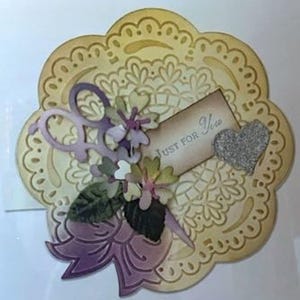Sizzix Bigz XL Die - Scalloped Circle Mat & Bow | Cutting Dies for Cardstock, Fabric, Foam and More