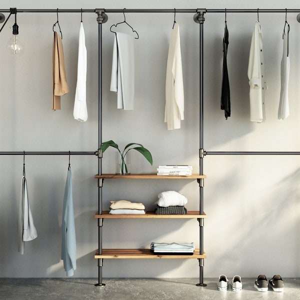 TRIPLE Shelf Type 1 - kledingrailsysteem met 3 rijen en 3 planken, inloopkast van staal en hout, minimalistische kledingkast