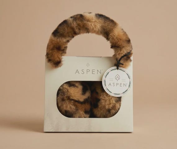 Adjustable Furry Earmuffs Ear Warmers Winter Gift - Etsy display picture 2