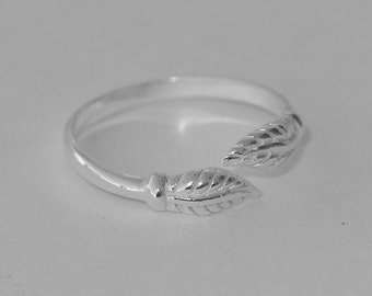 TJS 925 Sterling Silver Toe Ring Leaf Feather Leaves Adjustable Fine Body Jewellery