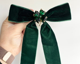 Green st Patrick’s day hairbow