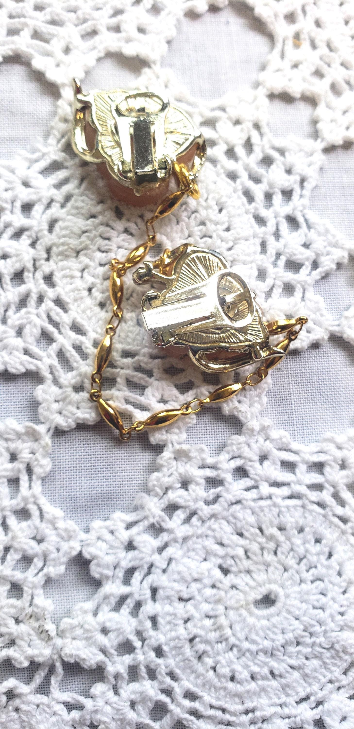 Vintage Pink Resin Heart Sweater Clip: Gold Tone Chain 