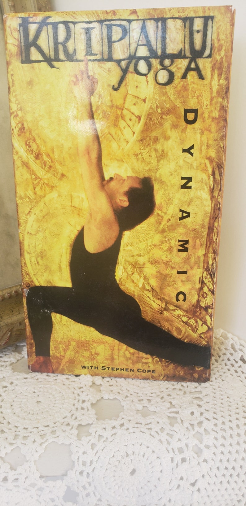 Kripalu Yoga VHS Dynamic Yoga with Stephen Cope Experience the Heart of Yoga Move and Breathe Yoga VHS Practice Yoga At Home VHS image 9