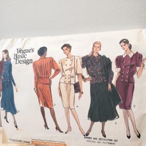 Vogue Basic Design 2344: Top & Skirt, Size 12-16 UNCUT
