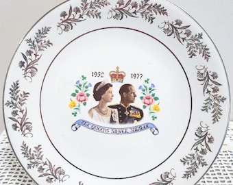The Queens Silver Jubilee Plate 1977
