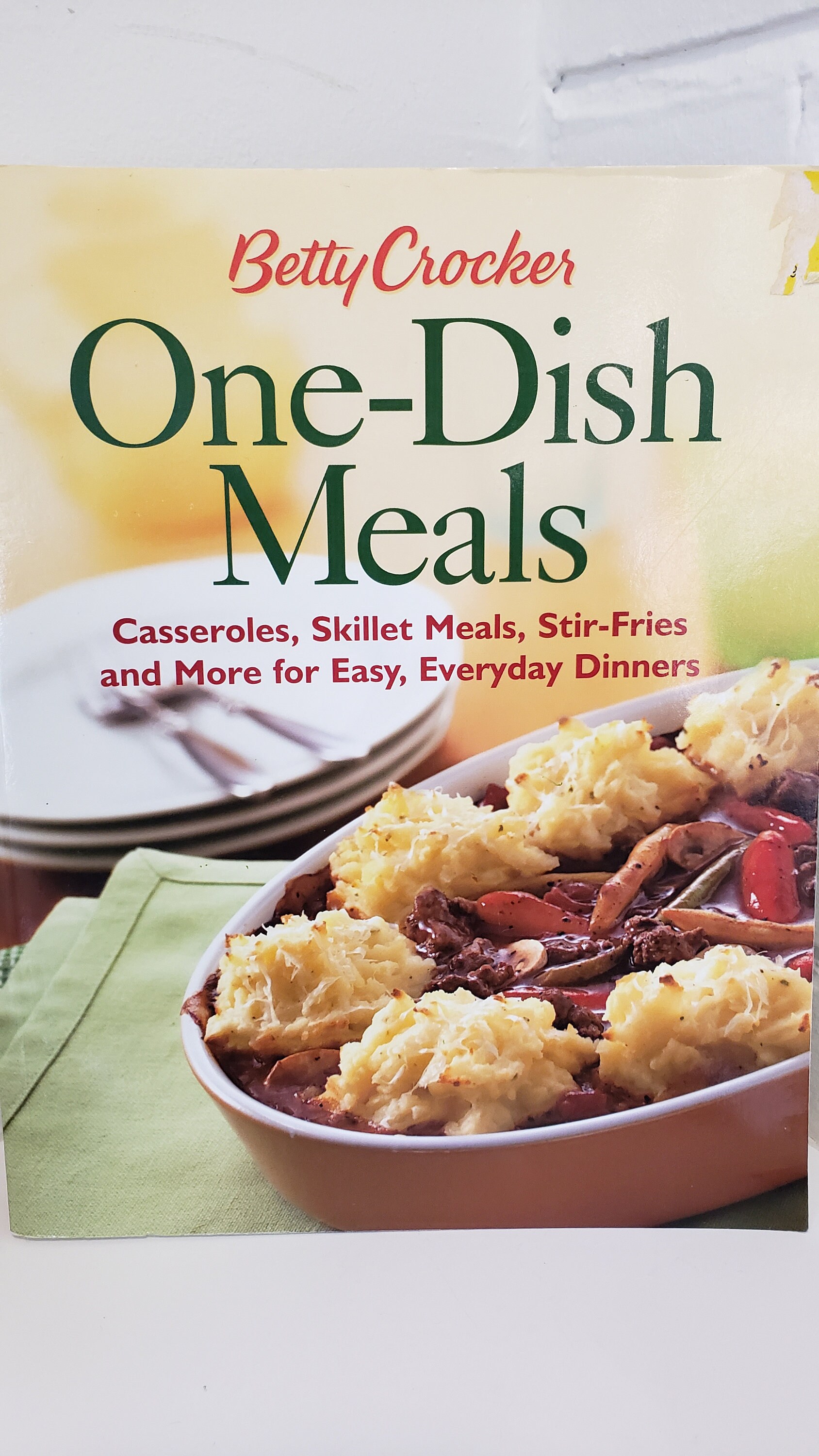 Betty Crocker One-dish Meals Paper Back Book Casseroles