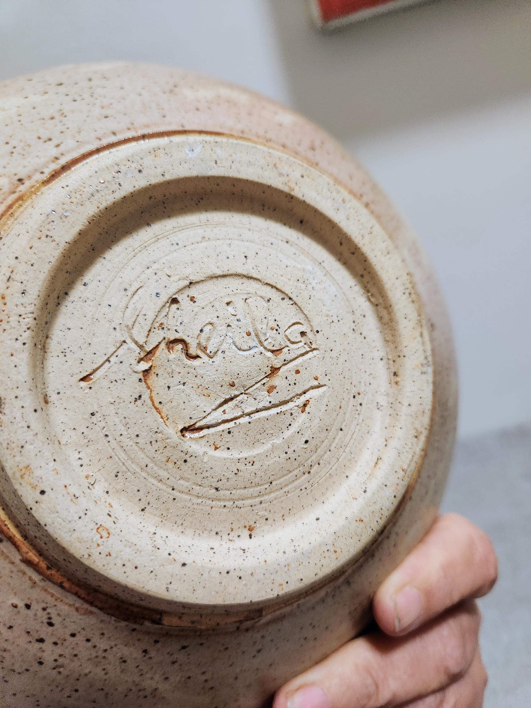 ヴィンテージサイン入り陶器ボウル：手作りの禅風装飾、80年代の