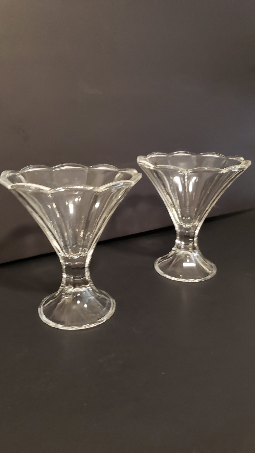 vintage-scallop-edge-glass-sundae-dishes-diner-style-set-of-2-etsy