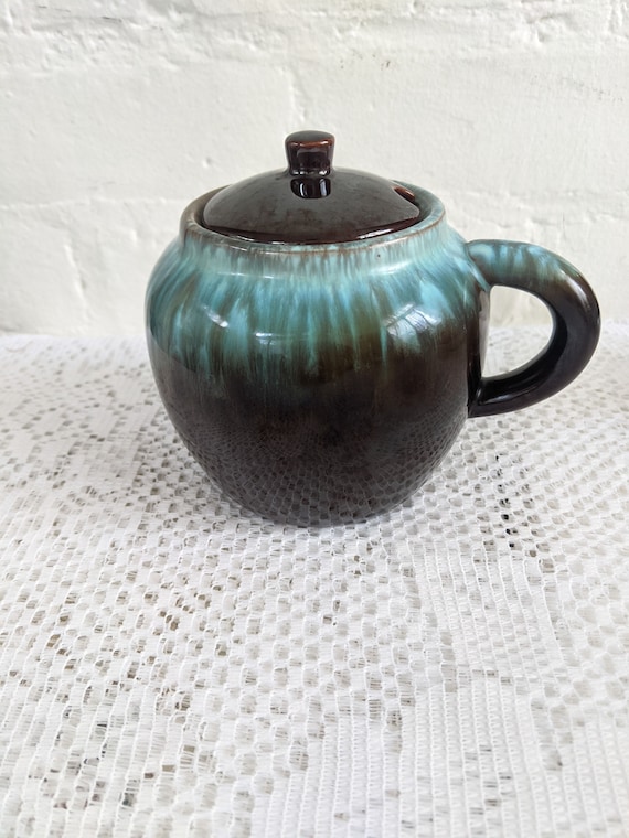 Blue Mountain Pottery Mug with Lid: Drip Glaze Canadian Vintage Mug