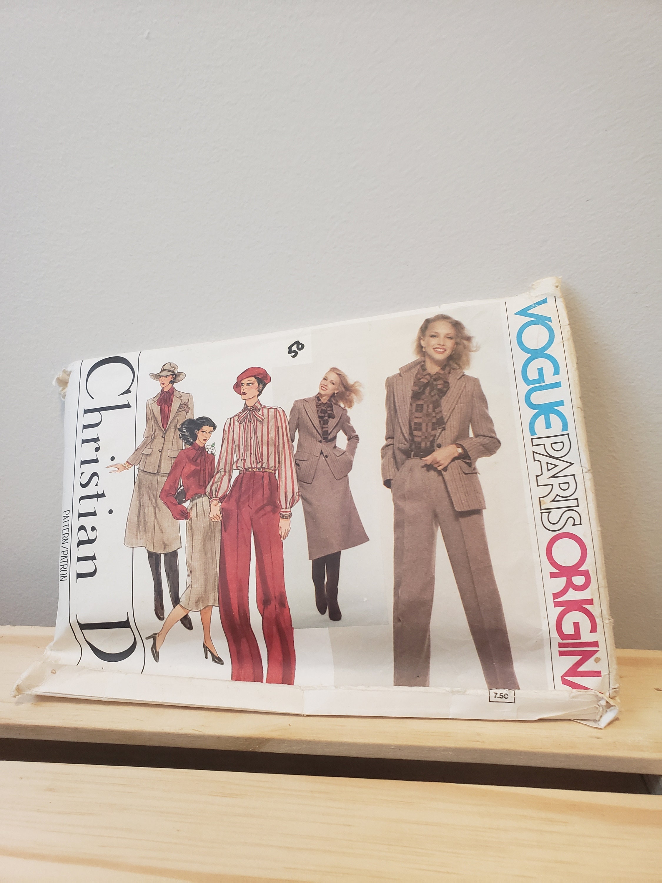 Vogue on top christian dior book