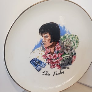 Elvis Plate 9.25 inch Collectors Plate Graceland Plate Elvis Memorabilia Gift for Elvis Collector Vintage 70s Elvis Presley Plate The King