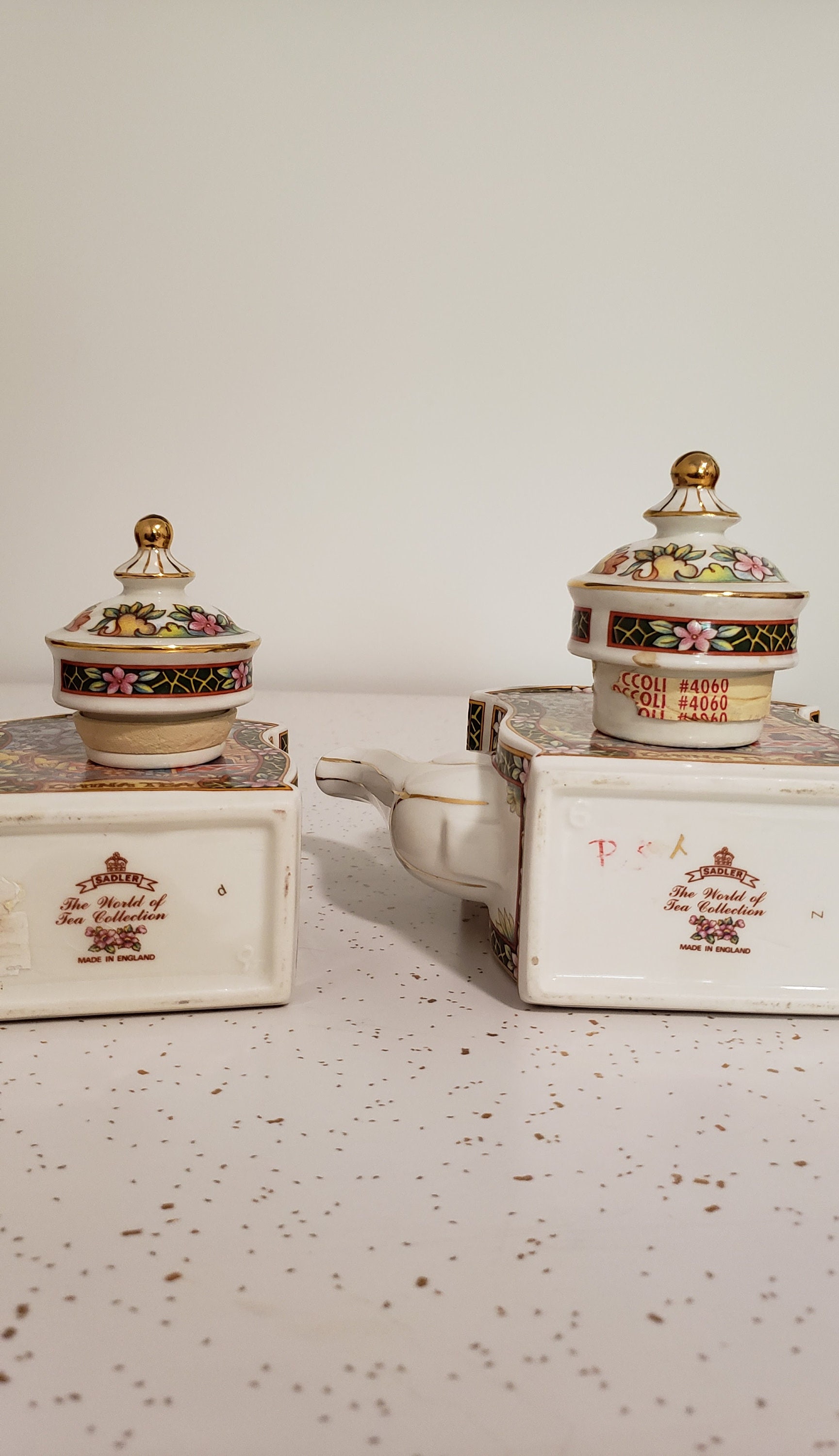 Vintage 1970s Sadler English Bone China Teapot Charles Dickens