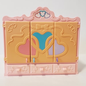 Quints Cousins Pink Closet Vintage Tyco Kaleidoscope KidCo 1991 Tyco Quints Cousins Hearts 3 In 1 Babysitter Fashion Closet/Wardrobe