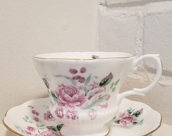 Vintage Royal Albert Tea Cup and Saucer Pink Roses Shabby Chic Tea Sets