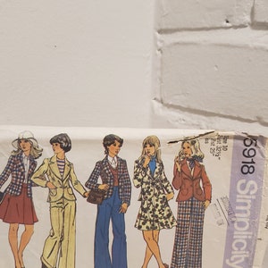 Vintage Simplicity Fitted Jacket Short Skirt and Pants Size 10 UNCUT 5918 70s Fashion Junior and Misses Flared Skirt Unlined Jacket Pants