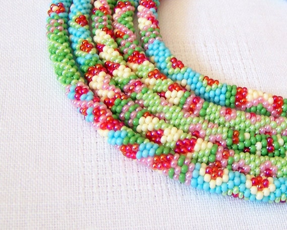 How To Crochet Flower With Seed Beads 