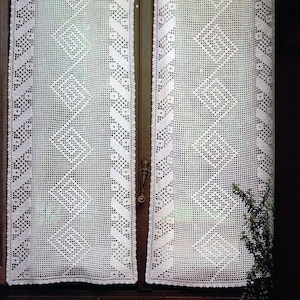 Filet Curtains Crochet Pattern Size: 20 in wide x 58 in long Country Cottage Kitchen Style Vintage Crochet Pattern – Chart #A469*