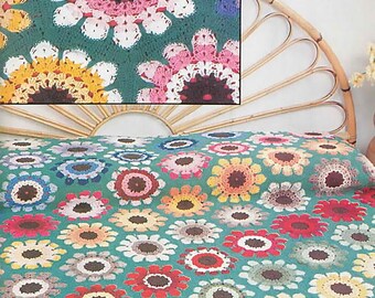 Vintage floral bedspread crochet pattern Granny hexagons blanket Flower throw Bed cover Size: 95 x 99 ins – Chart #B773*