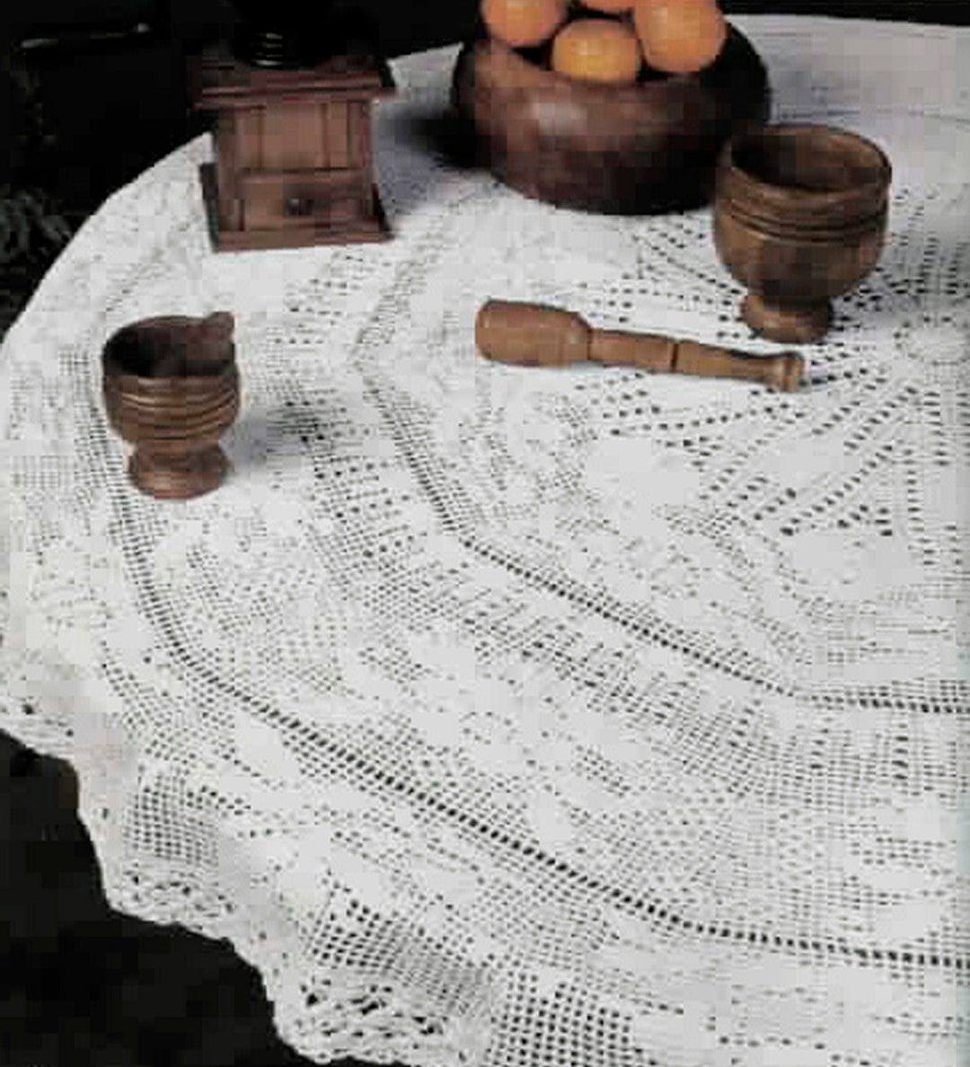 Vintage Crochet Pattern Round Lacy Flower Tablecloth| Size 60 In. (150 ...