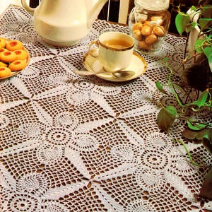 Patrón de crochet para mantel de patchwork de encaje Patrón de crochet vintage para mantel de piña con encaje Tamaño: aproximadamente 31 pulgadas cuadradas - Gráfico n.° C4*