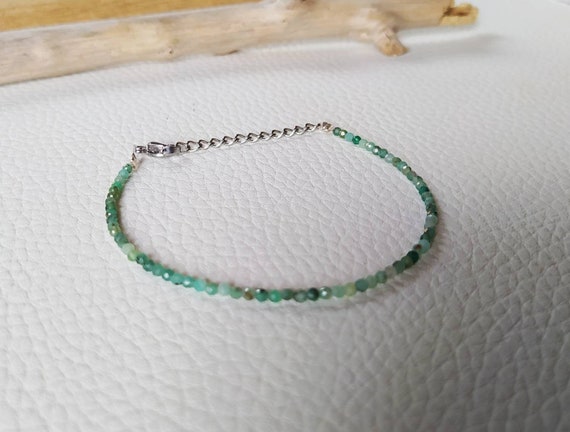 Semi Precious Stone & Metal Ball Bracelet - Silver/Green Semi Precious Stone & Metal Ball Bracelet - Silver/Green