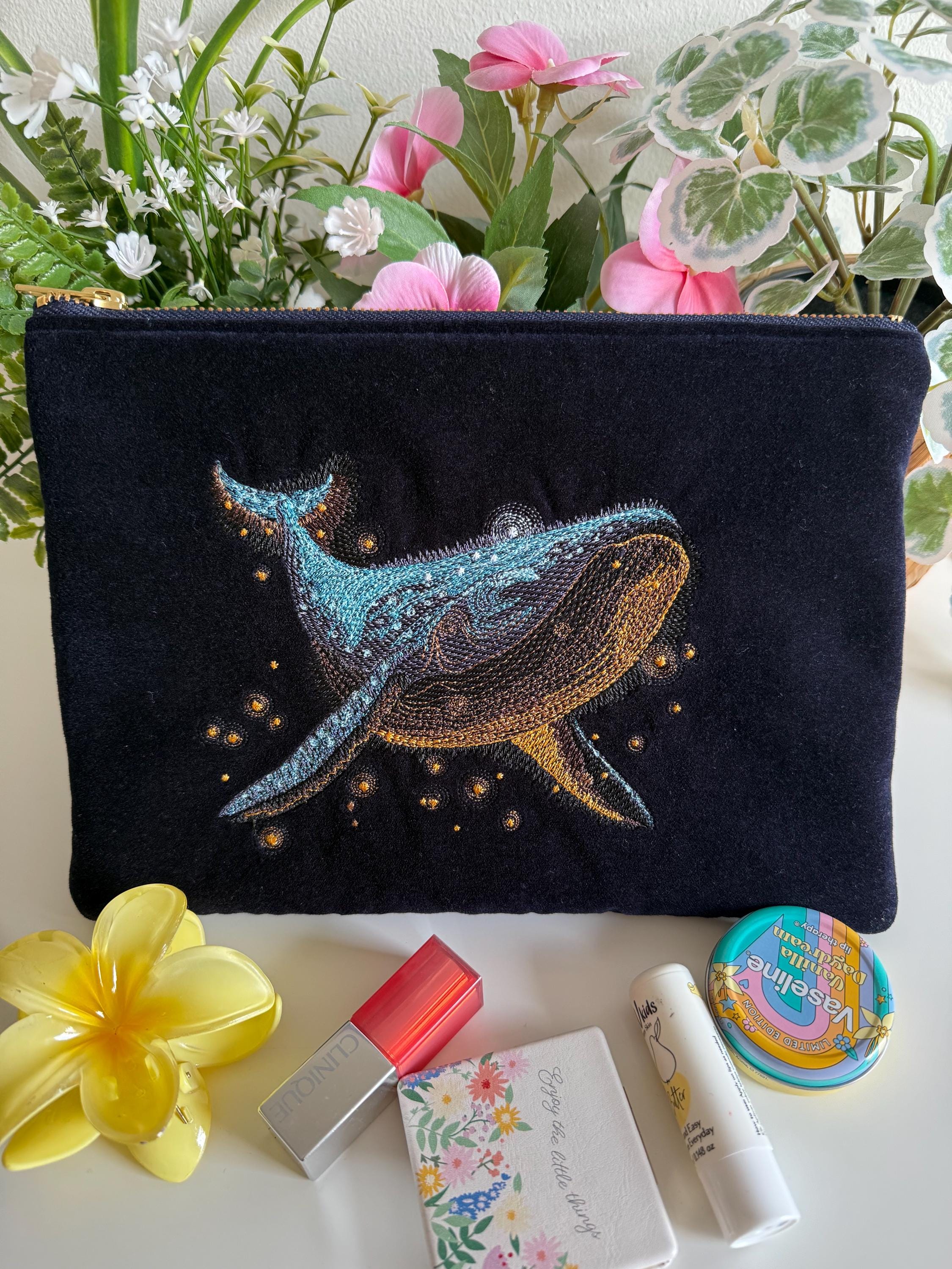 Elizabeth Scarlett 花柄刺繍ポーチ 新品・未使用】Elizabeth Scarlett 花柄刺繍ポーチ