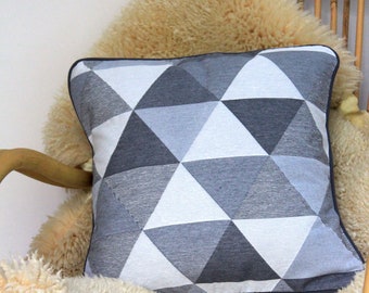 Timeless gray cushion "Ethnika"