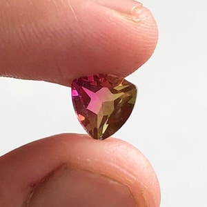 Bi-Color Tourmaline Gemstone, Eye Clean Bi-Color Tourmaline, Bi-Color Tourmaline Doublet, Top Quality Tourmaline Gemstone Jewellery Making