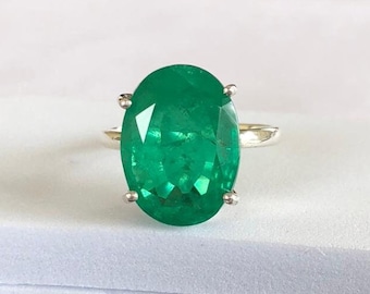 Smaragd Ring, Sterling Silber Ring, Grüner Smaragd Ring, Oval Cut Grüner Smaragd Ring, Smaragd Edelstein Ring, Handgemachter Ring, Ring für Geschenk