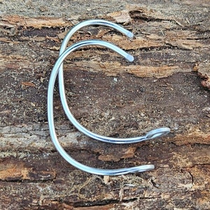 Silver Fox color Ear Support Lobe Lifters – Stabilize & Lift Earlobes | Ultimate Support for Heavy Earrings | Prevent Earlobe Stretch/Damage