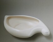 Mid Century Terrace Ceramics Leaf Shaped Planter, White Leaf Dish, Signed Pottery, Shell Shaped Planter, Retro Pottery, 6227 USA Pottery