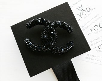 black brooch handmade. Брошь Шанель черная, брошь на платье. Embroidered brooch