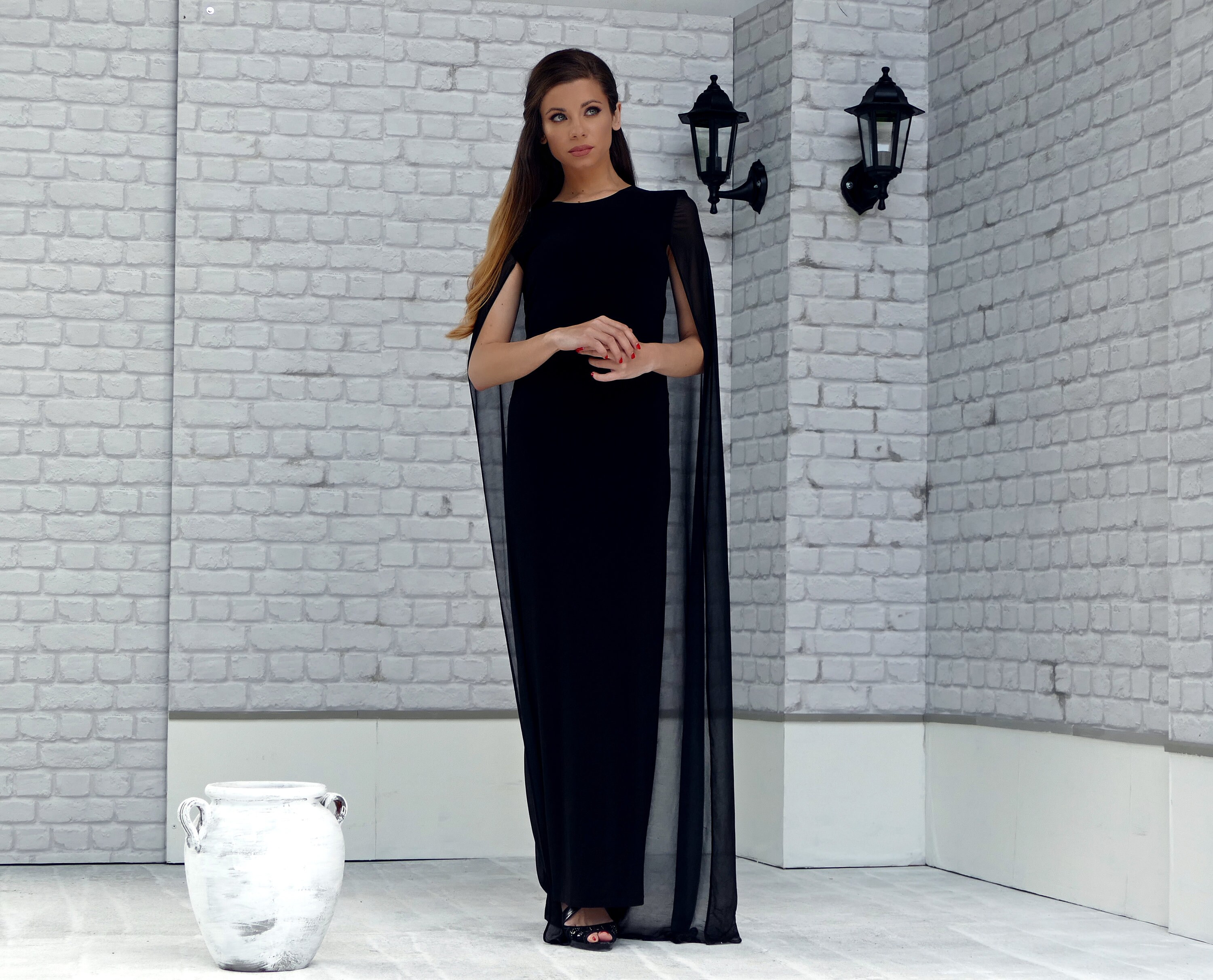 Open Sleeve Plain Chiffon Maxi Dress 