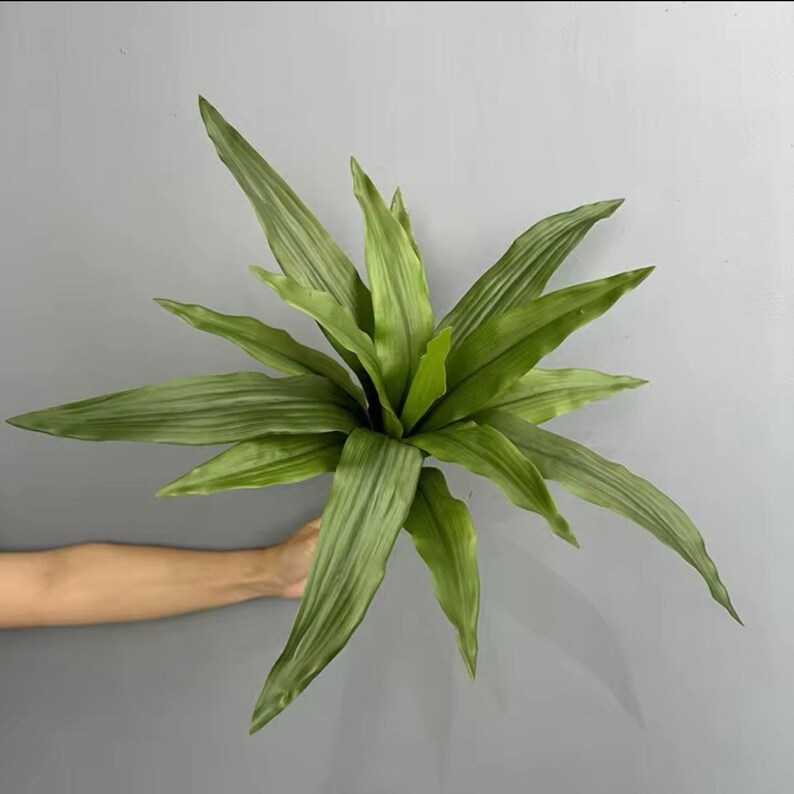 Planta artificial Brazilian Beauty Tequila de 20 hojas para jardín. imagen 6
