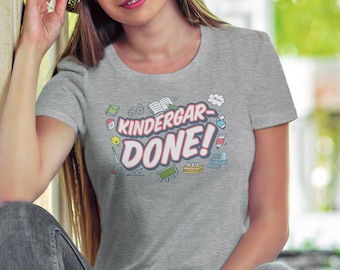 C'est terminé ! Chemise - T-shirt drôle de remise des diplômes de professeur - Chemise de célébration - T-shirt unisexe