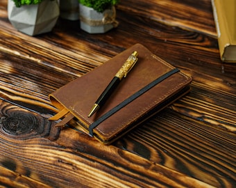 Leather Travelers Notebook Cover with Bookmark, Personalized Journal Cover for Moleskine Leuchtturm1917 Hobonichi, Field Notes Planner Cover