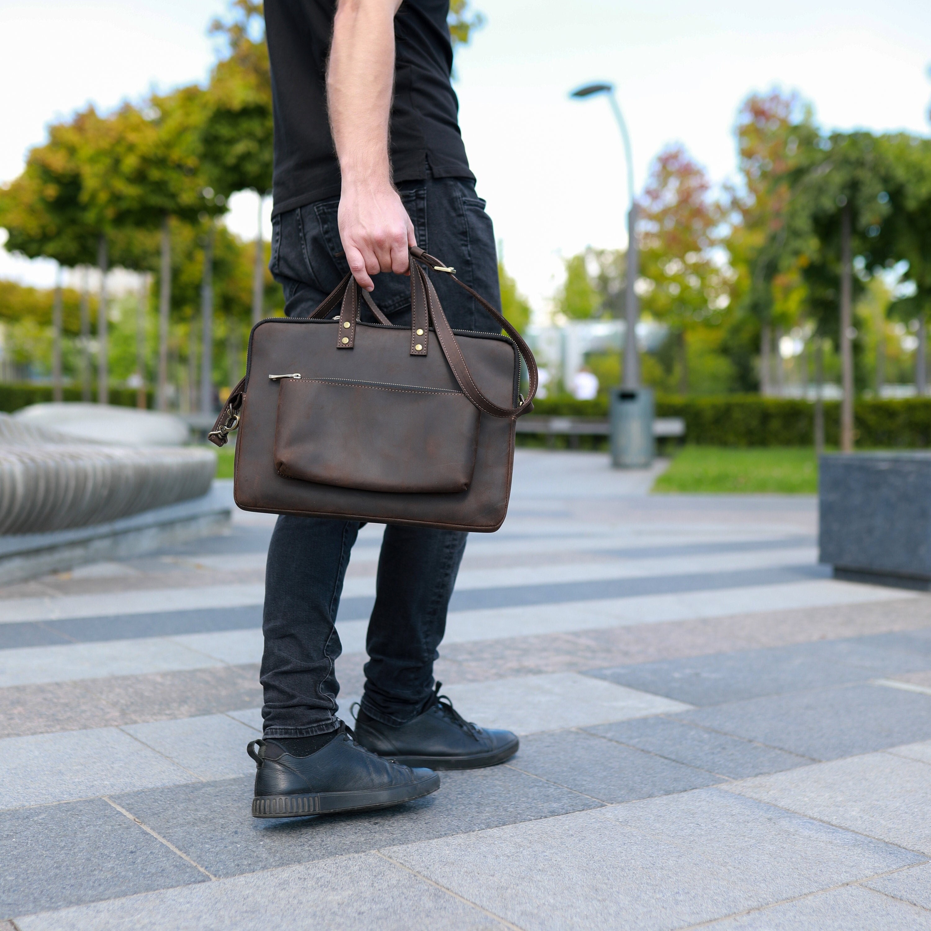 Stunning Leather MacBook Pro Messenger Bag for 2023 by MacCase