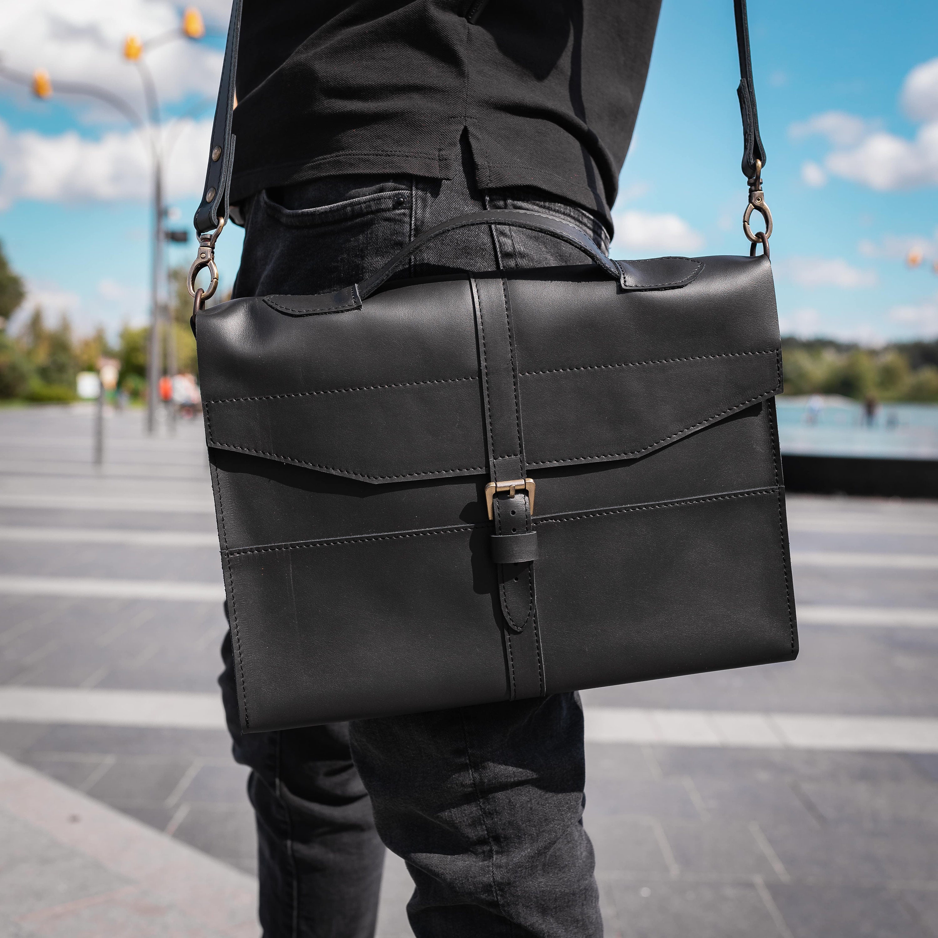 Genuine Vintage BREE Black Leather Front Flap Shoulder Bag 
