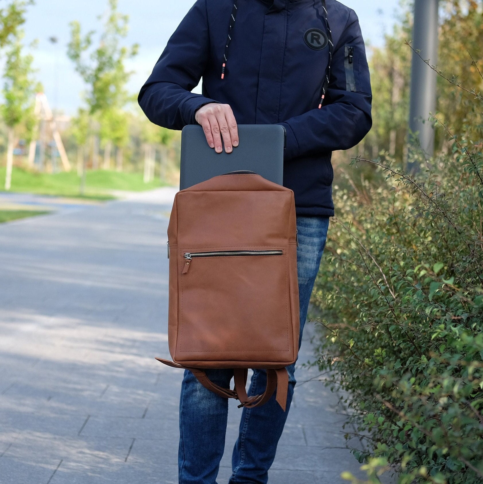 agv pista gp r carbon anniversario helmet RR Intrepido Matte Carbon/Black/Red S TUMI Search Laptop Backpack Style_Men's Bag even in racing position Model:BGMQ8000-H - Discontinued