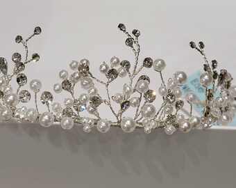 Silver & pearl head piece (3167)