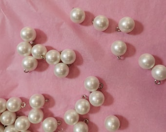 Pearl ball button (white) 424