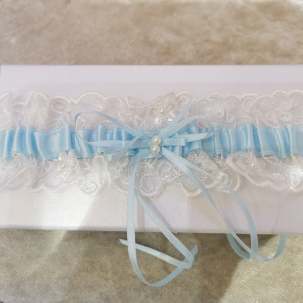 Something Blue, Ivory Garter