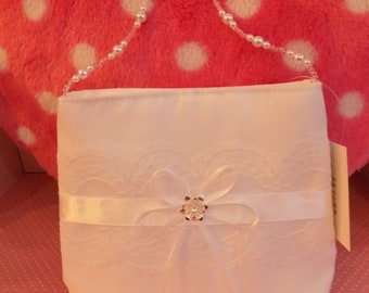 Communion Bag, soft satin and lace. Style LD71