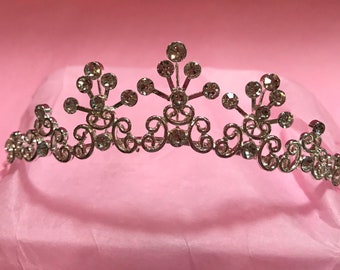 Diamanté children’s tiara (LM241)