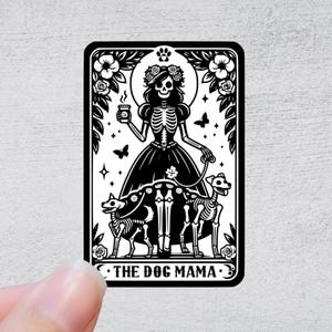 La carte de tarot de maman de chien de Zazzle.be Liste d'envies Vous avez des idées ? Conception drôle d'autocollant sarcastique d'autocollant de bouteille d'eau de vinyle d'ordinateur portable