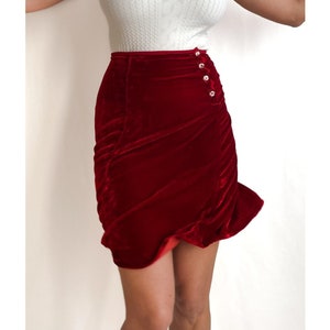 90s vintage high-waist rich red velvet skirt.  Great for dancing or for the holidays. Size S.
