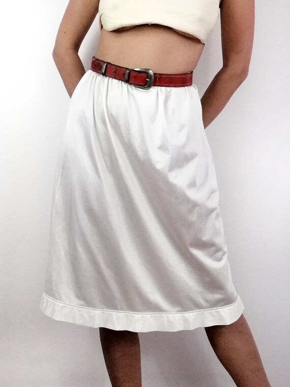 60s Vintage Off-white Skirt Slip. Elastic at the Waist