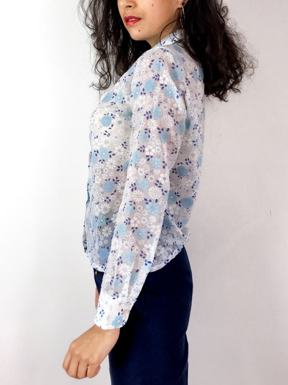 70s vintage sheer floral print shirt. White with … - image 3