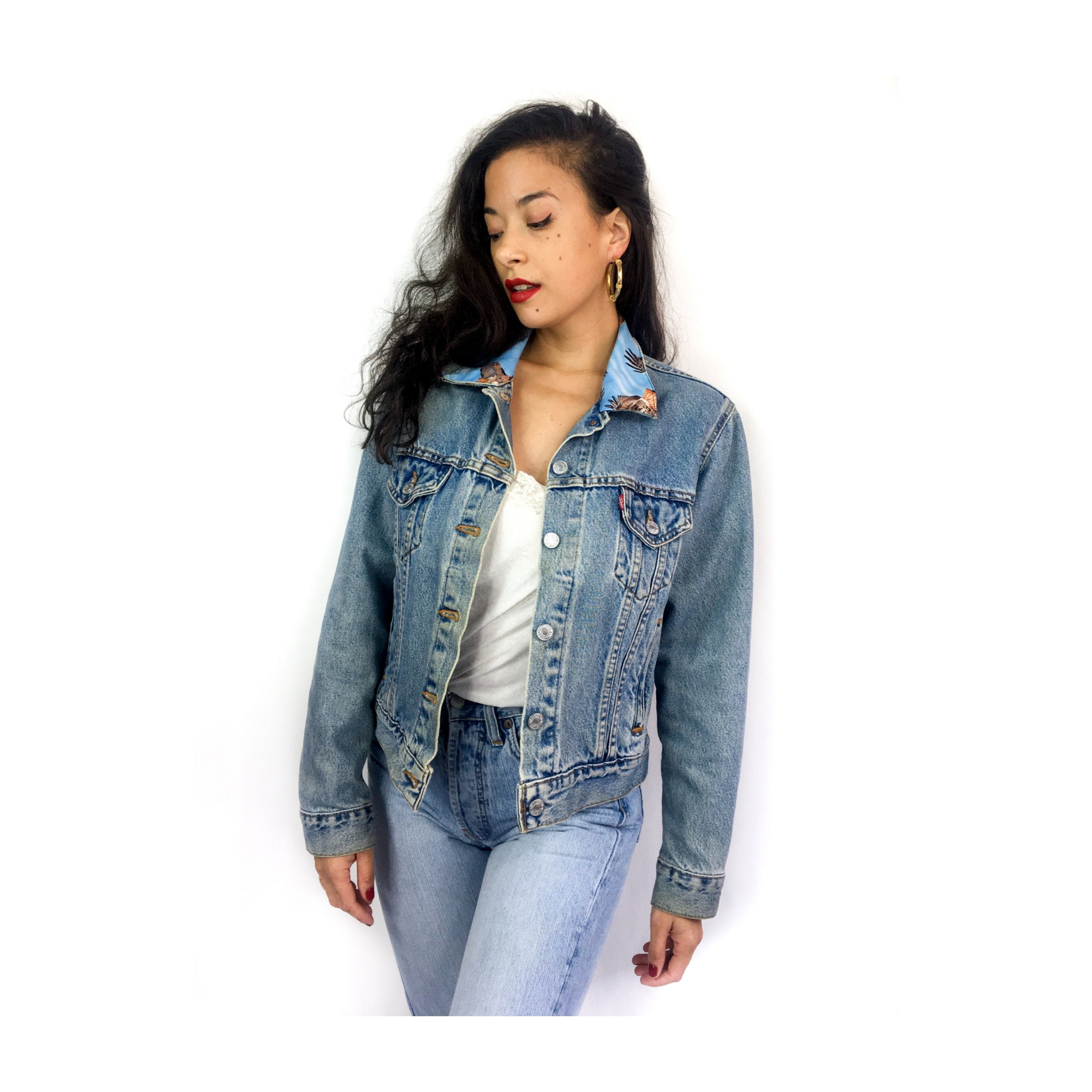 Blue Denim Jacket. Classic Trucker 